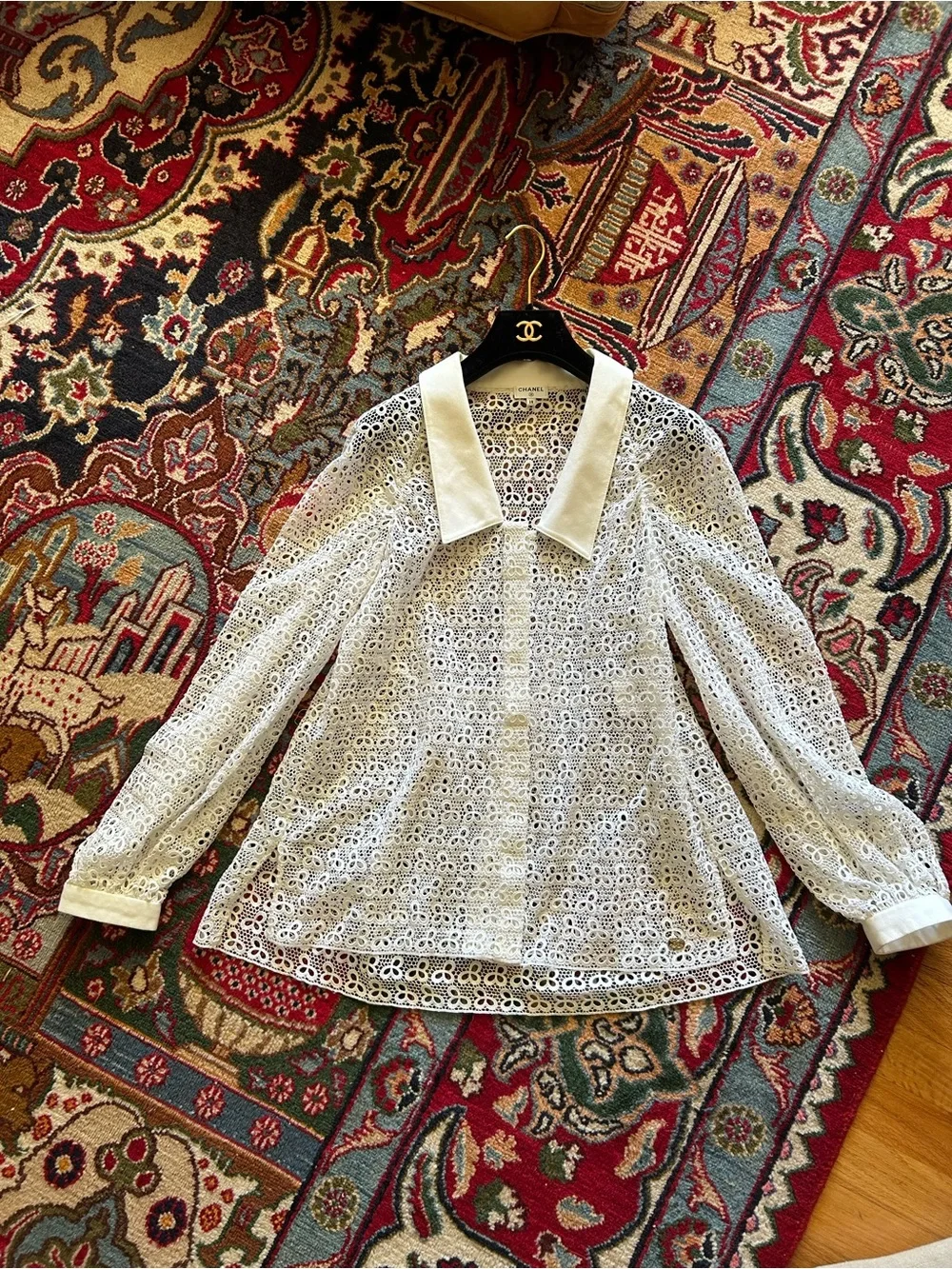 CHANEL 2018 Greece Ivory Lace Long-Sleeve Blouse 38